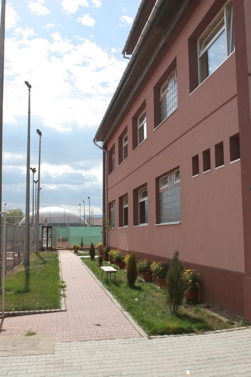 Hotel Pamira Sibiu Buitenkant foto