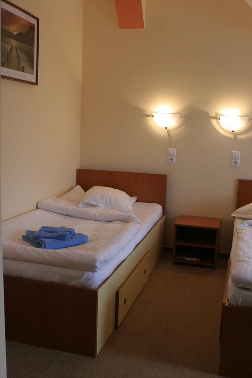 Hotel Pamira Sibiu Kamer foto